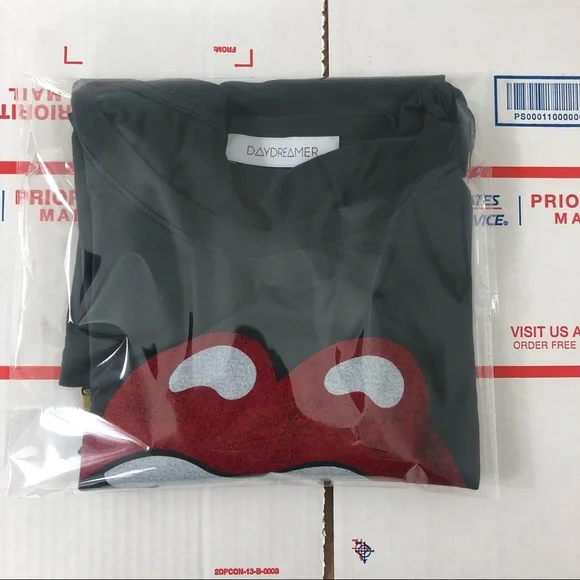 Daydreamer Rolling Stones Leopard Tongue Crewneck Graphic Tee - Picture 9 of 9